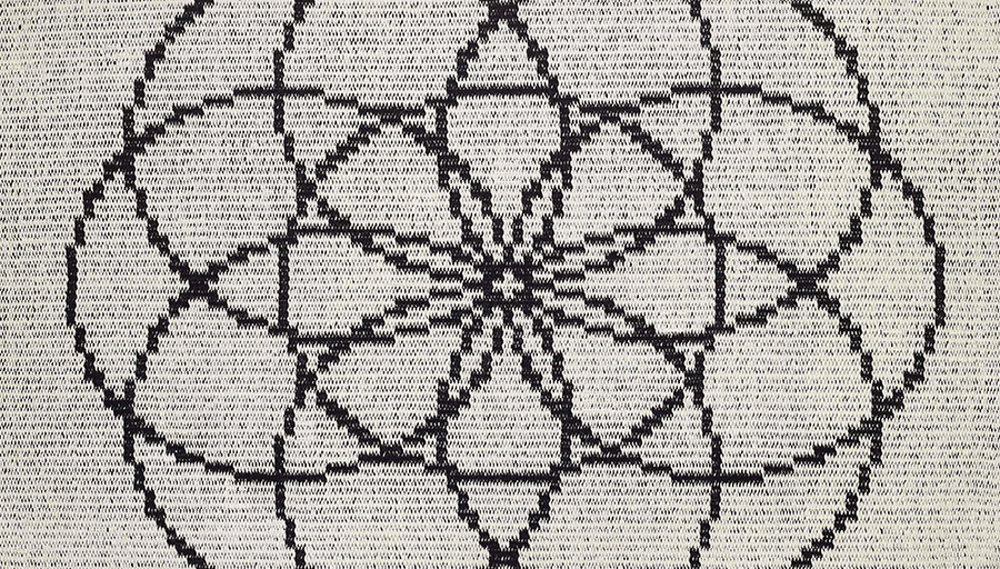 The-Tangible-Project_Jacqueline-James_Seed-of-Life_Hand-woven-rug_Wool-&-linen_112x118cm_Photo-credit_Yeshen-Venema 3